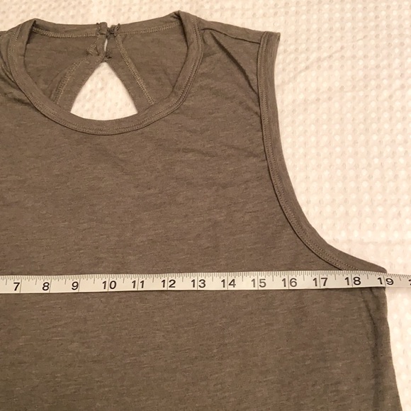 🆕JOE’S JEANS Luna Keyhole Back Olive Tank S M L - Picture 6 of 11